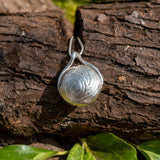 Swirl bead