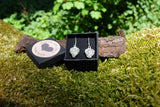 Silver string love hearts
